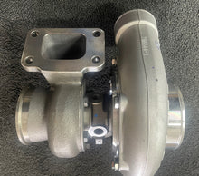 Load image into Gallery viewer, GARRETT GT3582R - 0.63A/R 675HP Turbo (T3)