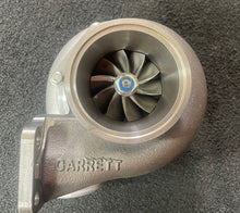 Load image into Gallery viewer, GARRETT GT3582R - 0.63A/R 675HP Turbo (T3)