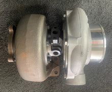 Load image into Gallery viewer, GARRETT GT3076R - 1.06A/R 525HP Turbo (T3)